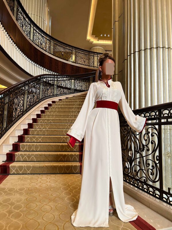 K10 - Elegant Embroidery Kaftan - Image 3