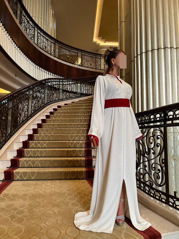 K10 - Elegant Embroidery Kaftan - Image 2